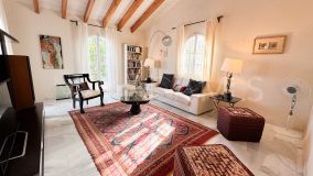 Country House for sale in El Velerin, Estepona East