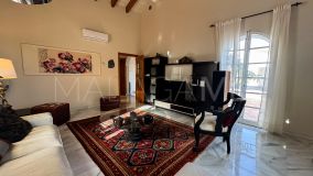 Country House for sale in El Velerin, Estepona East