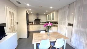 3 bedrooms semi detached house for sale in Seghers