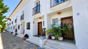 Town house for sale in Beach Side New Golden Mile with 4 bedrooms
