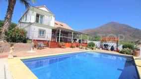 Villa with 5 bedrooms for sale in Estepona