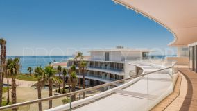 For sale ground floor apartment in Estepona Playa