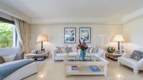 Lomas de Magna Marbella 5 bedrooms villa for sale