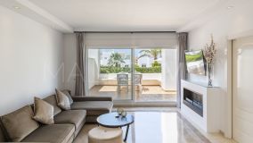 Markplanslägenhet for sale in Los Monteros Palm Beach, Marbella Öst
