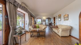 Villa en venta con 4 dormitorios en El Rosario
