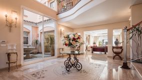 Mansion for sale in Hacienda Beach, Estepona East