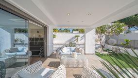 Villa zu verkaufen in Marbella Montaña, Marbella Goldene Meile