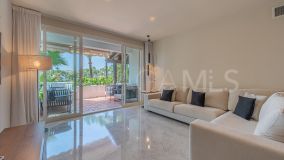Apartment for sale in Marina de Puente Romano, Marbella Golden Mile
