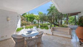 For sale ground floor apartment with 2 bedrooms in Alhambra del Mar