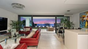 Ground Floor Duplex for sale in Cabopino, Marbella Öst
