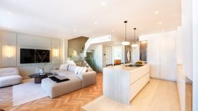 Radhus for sale in Marbella Golden Mile