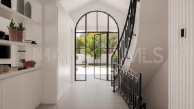 Villa zu verkaufen in Los Naranjos, Nueva Andalucia