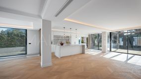 Villa for sale in Elviria, Marbella East