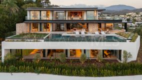 Villa for sale in Benahavis
