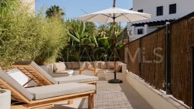 Radhus for sale in Azalea Beach, Marbella - Puerto Banus