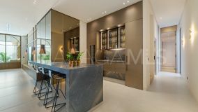 Villa en venta en Parcelas del Golf, Nueva Andalucia