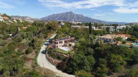 Villa for sale in La Quinta, Benahavis