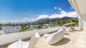 Villa for sale in Rio Real, Marbella Öst