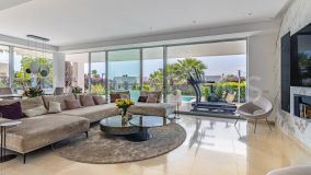 Villa for sale in Rio Real, Marbella Öst