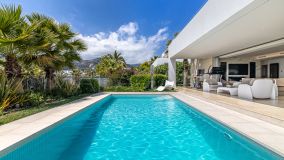 Villa for sale in Rio Real, Marbella Öst