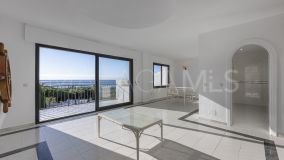 Maison de Ville for sale in Cabopino, Marbella Est