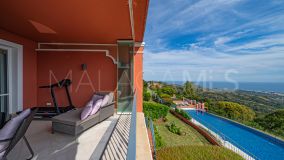 Apartment for sale in La Mairena, Marbella East