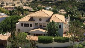 Villa for sale in Los Flamingos, Benahavis