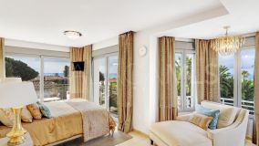 Villa en venta en Costabella, Marbella Este