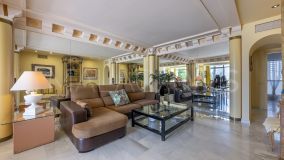 Apartment for sale in La Isla, Marbella - Puerto Banus