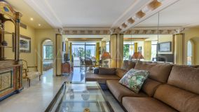 Apartment for sale in La Isla, Marbella - Puerto Banus