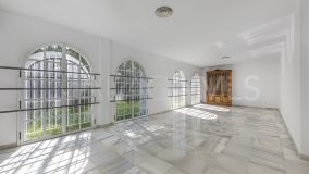 Villa for sale in Nueva Andalucia, Marbella