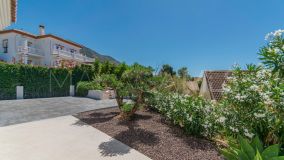 Villa for sale in Valtocado, Mijas