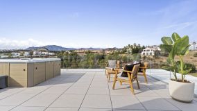 Villa en venta en New Golden Mile, Estepona Este