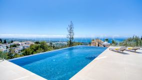 Villa for sale in Los Altos de los Monteros, Marbella Est
