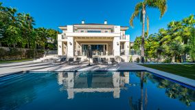Villa en venta en Los Flamingos, Benahavis