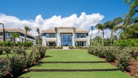 Villa for sale in Rocio de Nagüeles, Marbella Golden Mile