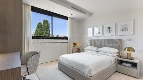 Apartment for sale in Nueva Andalucia, Marbella