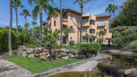 Markplanslägenhet for sale in Mansion Club, Marbella Golden Mile