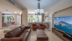 For sale ground floor duplex in Gray D'Albion