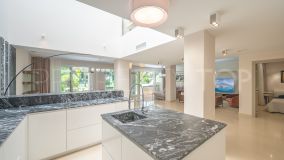 For sale ground floor duplex in Gray D'Albion