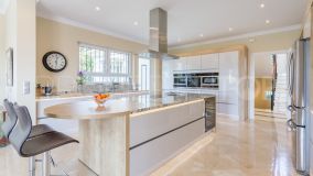 La Cerquilla villa for sale