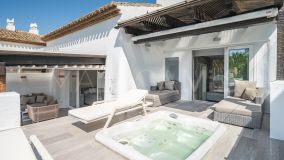 Duplex Penthouse for sale in Marina Puente Romano, Marbella Golden Mile