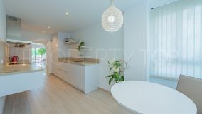Buy ground floor apartment with 2 bedrooms in Las Mariposas