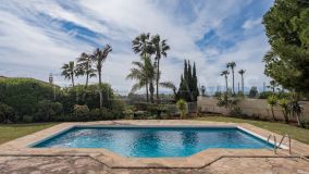 Maison for sale in Elviria, Marbella Est