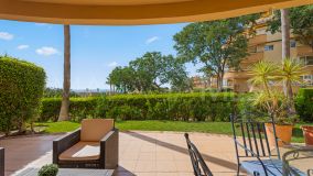 Erdgeschosswohnung zu verkaufen in Elviria Hills, Marbella Ost