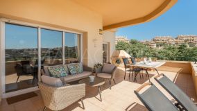 Markplanslägenhet for sale in Elviria Hills, Marbella Öst