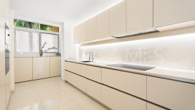 Ground Floor Apartment for sale in Elviria Hills, Marbella East