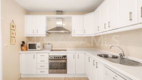 Markplanslägenhet for sale in Elviria Hills, Marbella Öst