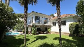Maison for sale in Los Monteros, Marbella Est