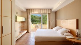 Hotel with 15 bedrooms for sale in Elviria Hills